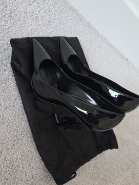 Christian Louboutin Black Patent Pointed Toe Pumps with Logo Dust Bag